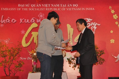 Đón Tết Cộng đồng 2014 tại Ấn Độ - ảnh 14